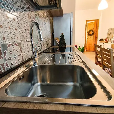 A Casa Di Carla לינה וארוחת בוקר Castelsaraceno