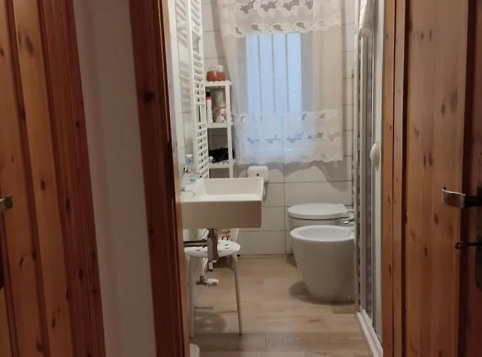 A Casa Di Carla Nocleg ze śniadaniem Castelsaraceno